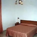 Royal Hotel 3*