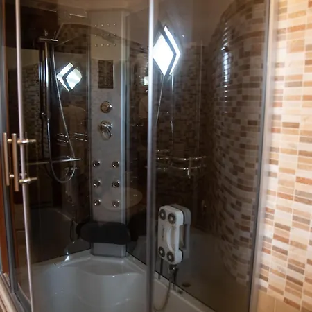 Royal Free Parking 3* Coccorino